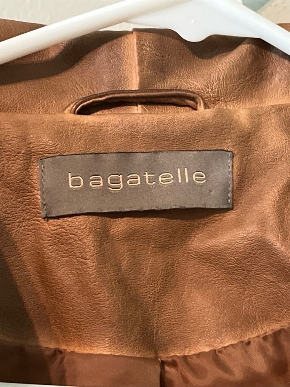 Women’s Bagatelle Brown Camel Faux Leather Zip Up Biker Moto Jacket Size Large - Picture 3 of 4